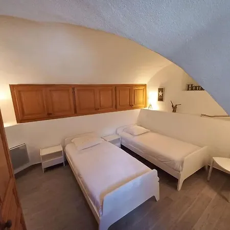 Les Voutes De Pascaline, Vue Sur Mer Et Montagne Apartman Lama