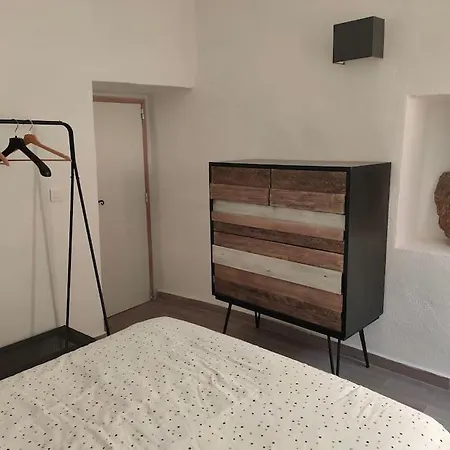 Les Voutes De Pascaline, Vue Sur Mer Et Montagne Apartman Lama