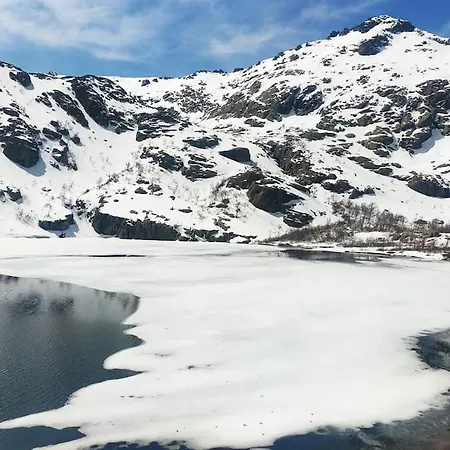 Les Voutes De Pascaline, Vue Sur Mer Et Montagne