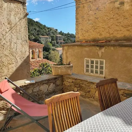 Les Voutes De Pascaline, Vue Sur Mer Et Montagne Apartman Lama